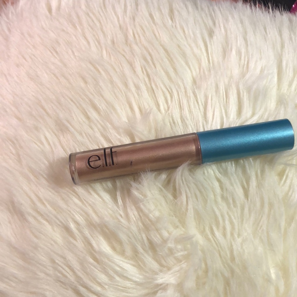 Liquid eyeshadow